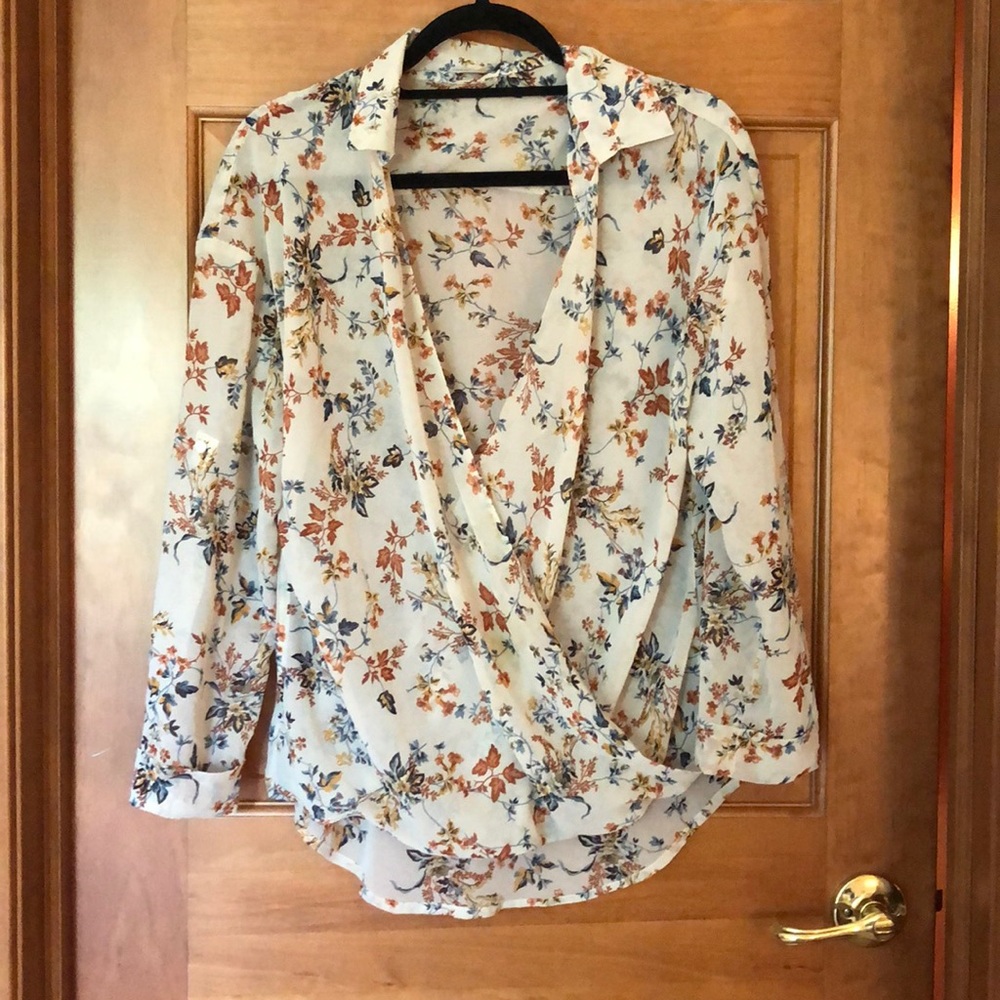 Bishop & Young Size Small Sheer Blouse